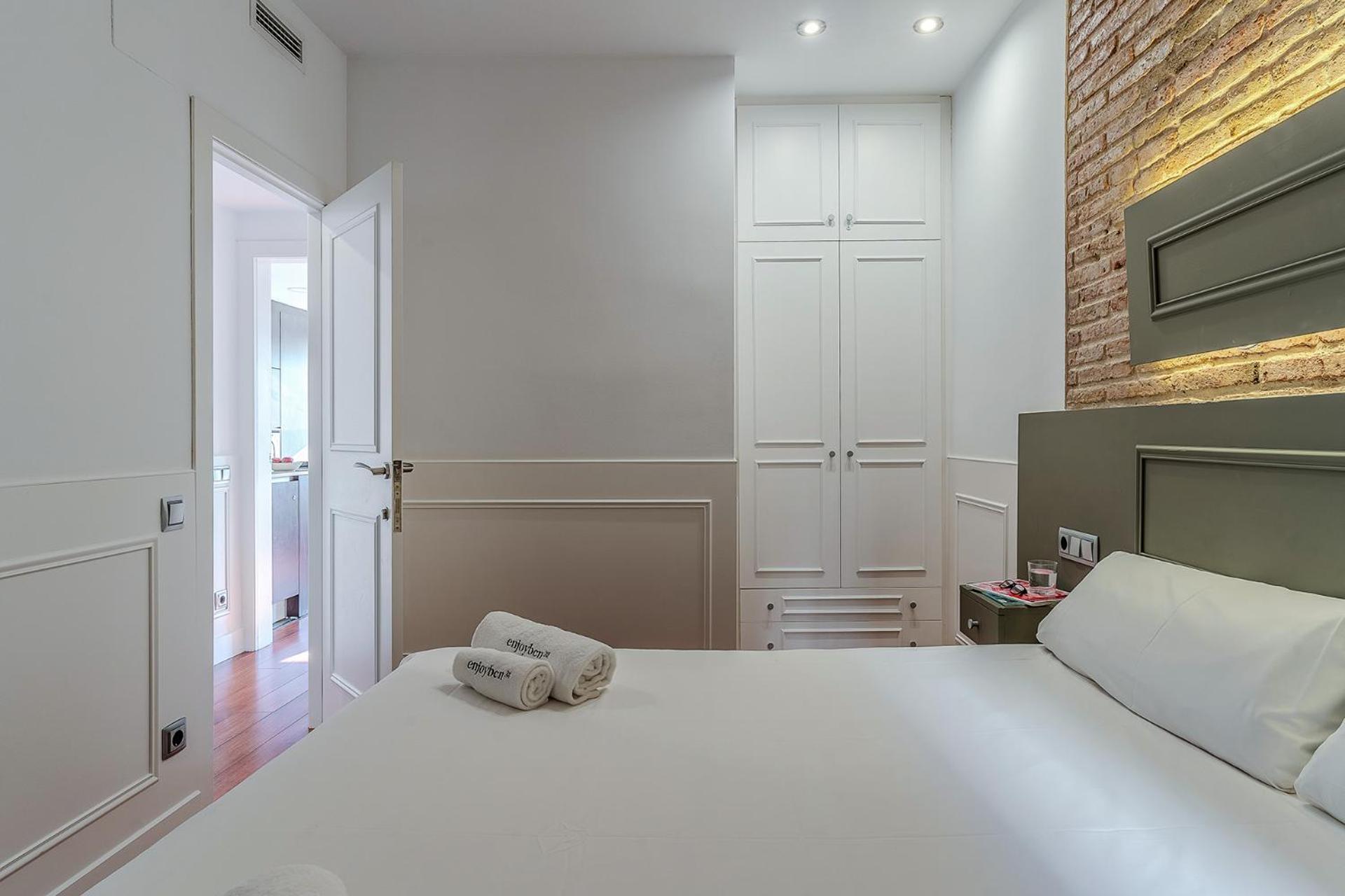 Enjoybcn Fira Apartment Barcelona Bagian luar foto