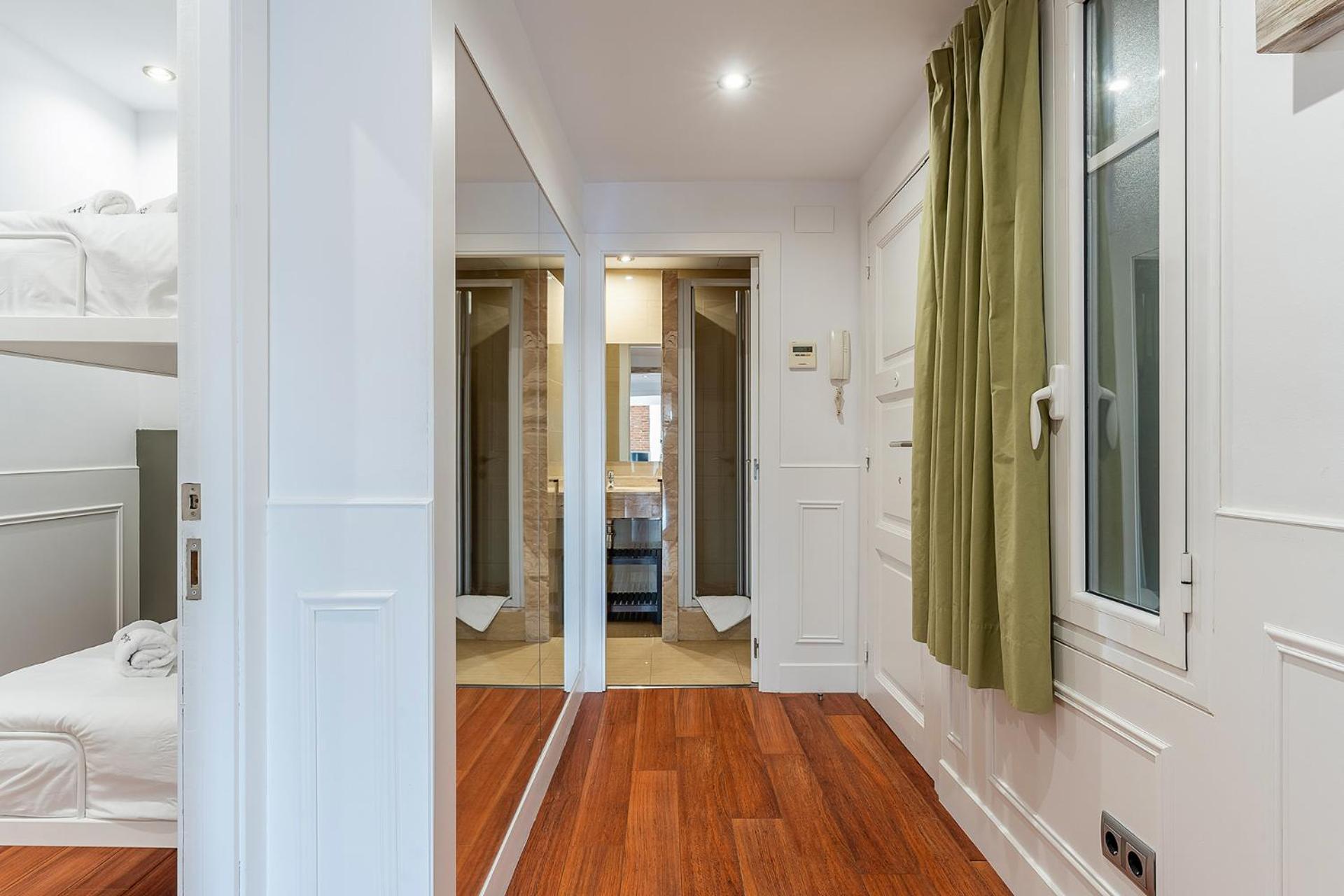 Enjoybcn Fira Apartment Barcelona Bagian luar foto